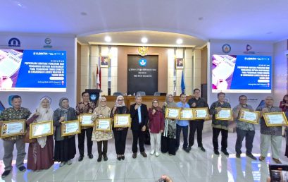 Penyerahan Kontrak Hibah 2025 oleh LLDIKTI IV