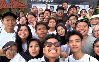Telkom Indonesia x Telkom University x Pandawara Group: River Clean Up Sungai Cioray